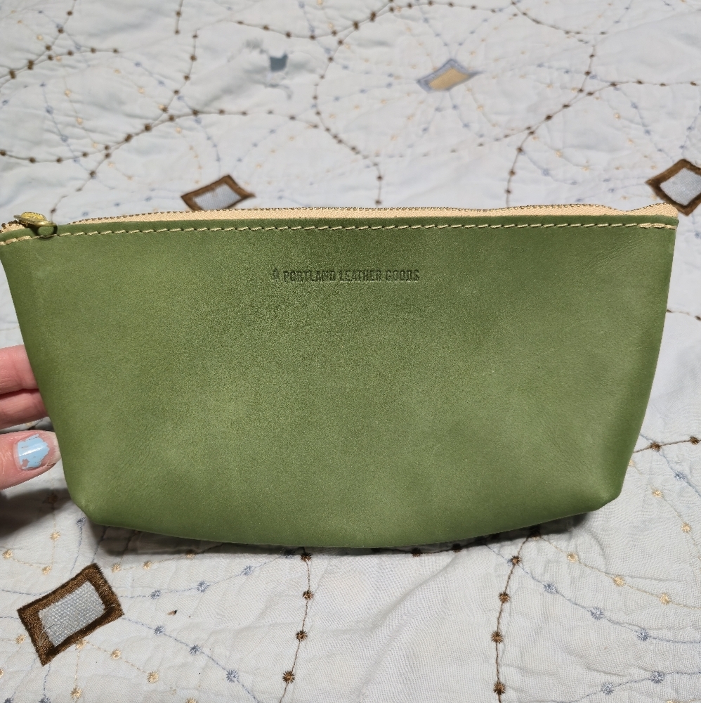 Portland Leather Succulent Utility Bag